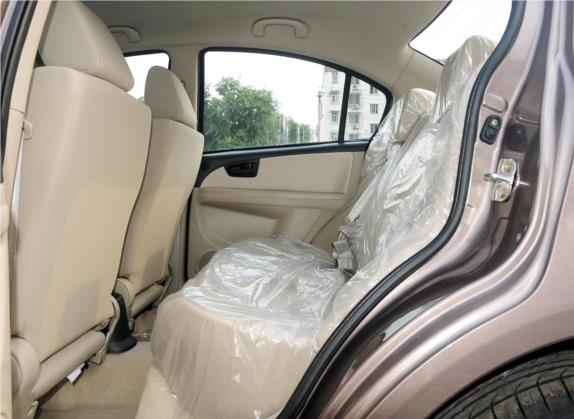 天语 尚悦 2012款 1.6L 手动实用升级版 车厢座椅   后排空间