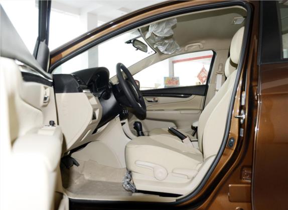 启悦 2015款 1.6L 自动舒享型 车厢座椅   前排空间