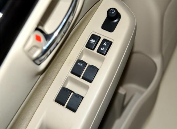 启悦 2015款 1.6L 自动舒享型 车厢座椅   门窗控制