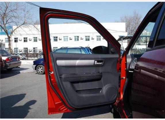 雨燕 2007款 1.5L 自动炫酷版 车厢座椅   前门板
