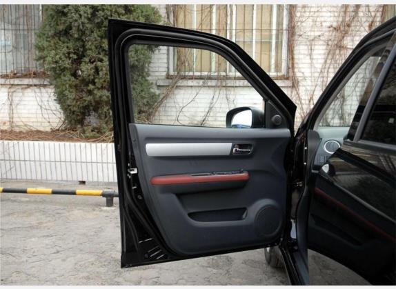 雨燕 2009款 1.5L 自动墨客版 车厢座椅   前门板
