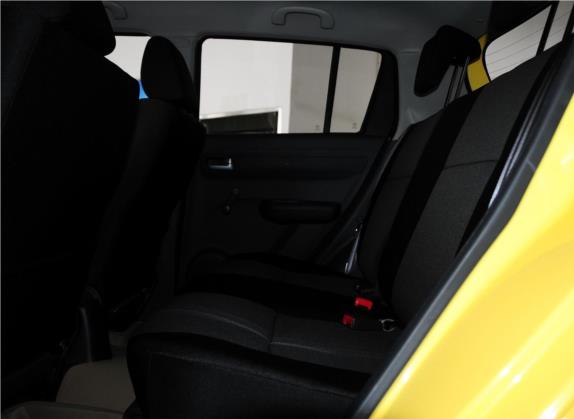 雨燕 2011款 1.3L 手动超值版 车厢座椅   后排空间