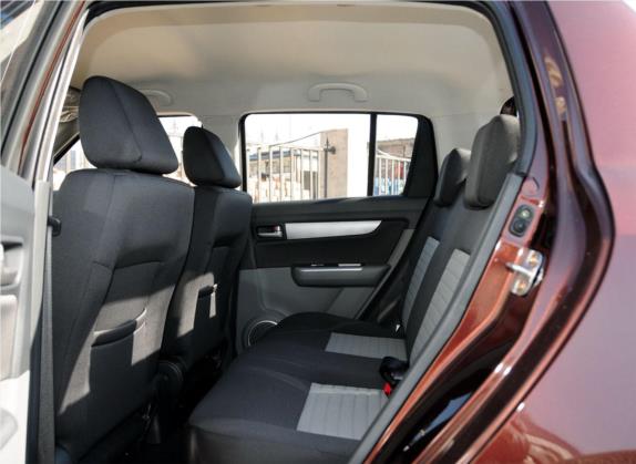 雨燕 2013款 1.5L 手动标准版 车厢座椅   后排空间