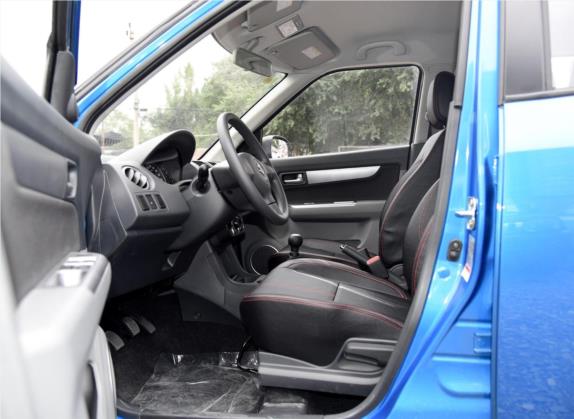雨燕 2015款 1.5L 手动限定版 车厢座椅   前排空间