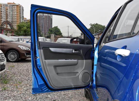 雨燕 2015款 1.5L 手动限定版 车厢座椅   前门板