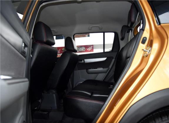 雨燕 2015款 1.5L 自动限定版 车厢座椅   后排空间