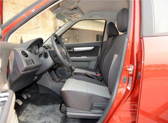 雨燕 2016款 1.5L 手动时尚型 车厢座椅   前排空间