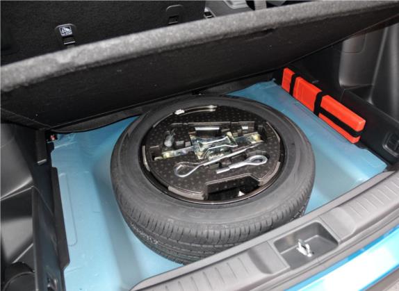 维特拉 2016款 1.4T 自动四驱旗舰型 其他细节类   备胎