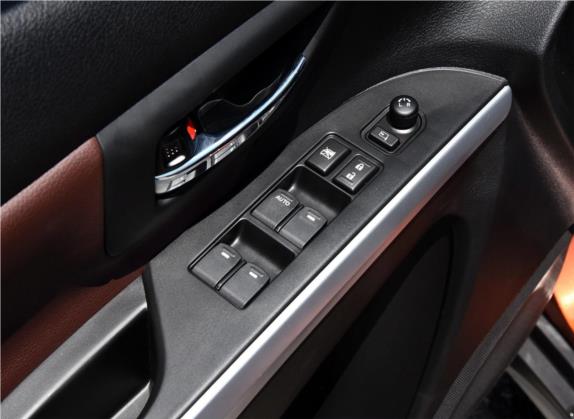 骁途 2017款 1.6L CVT两驱都市进取型 车厢座椅   门窗控制