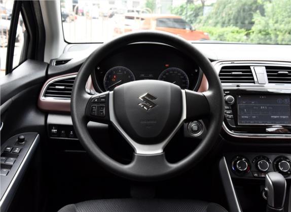 骁途 2017款 1.6L CVT两驱都市时尚型 中控类   驾驶位