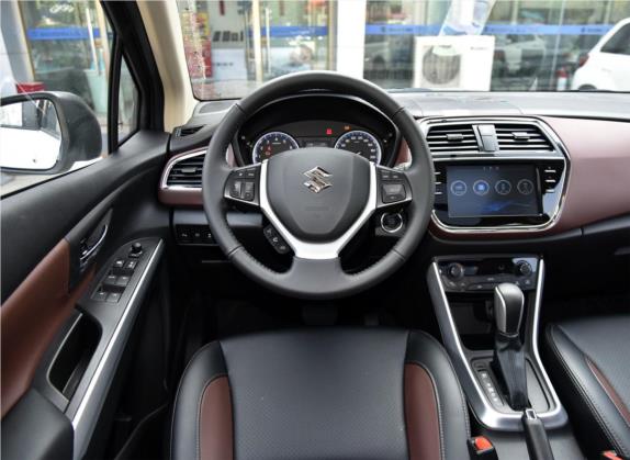 骁途 2017款 1.4T 自动两驱都市尊享型 中控类   驾驶位