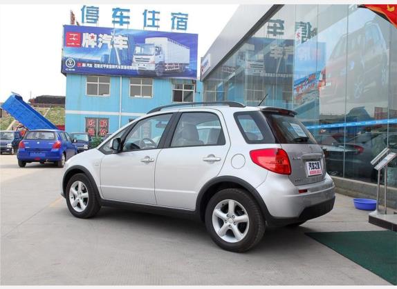 天语 SX4 2007款 两厢 1.6L 手动豪华型 外观   斜后