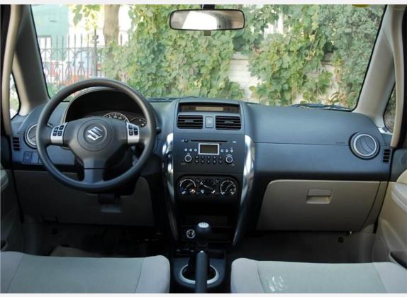 天语 SX4 2007款 两厢 1.6L 手动时尚天骄型 中控类   中控全图