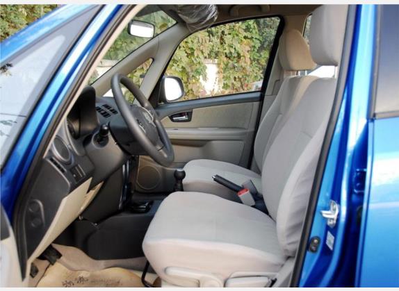 天语 SX4 2007款 两厢 1.6L 手动时尚天骄型 车厢座椅   前排空间