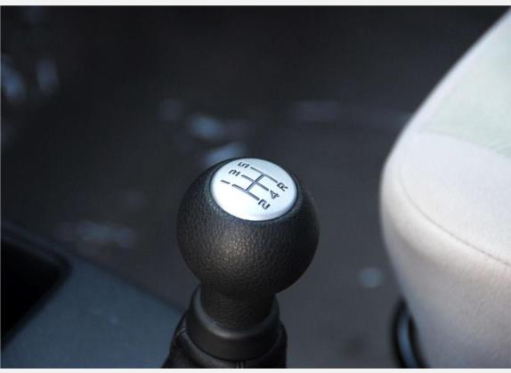 天语 SX4 2007款 两厢 1.6L 手动时尚天骄型 中控类   挡把
