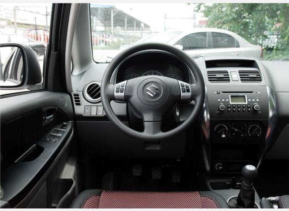 天语 SX4 2008款 两厢 1.6L 手动运动休旅型 中控类   驾驶位