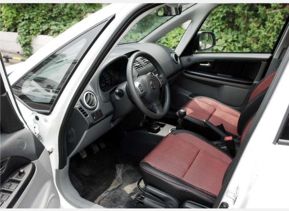 天语 SX4 2008款 两厢 1.6L 手动运动休旅型 车厢座椅   前排空间