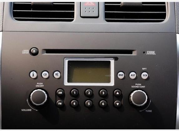 天语 SX4 2008款 三厢 1.6L 手动悦享版 中控类   中控台
