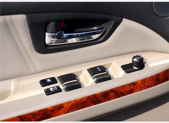 天语 SX4 2009款 三厢 1.6L 自动豪华型 车厢座椅   门窗控制