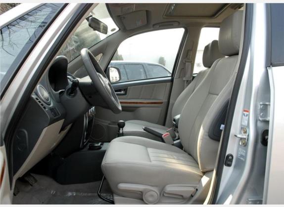 天语 SX4 2009款 三厢 1.8L 手动豪华型 车厢座椅   前排空间