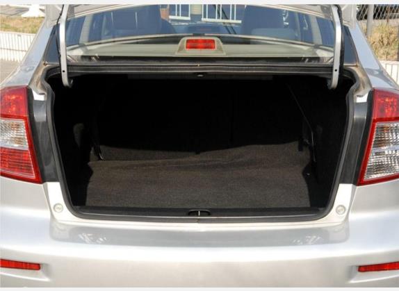 天语 SX4 2009款 三厢 1.8L 手动豪华型 车厢座椅   后备厢