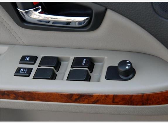 天语 SX4 2009款 三厢 1.8L 手动豪华型 车厢座椅   门窗控制