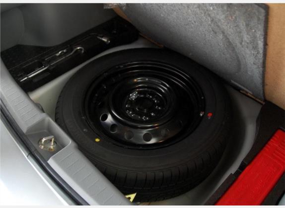 天语 SX4 2009款 两厢 1.6L 自动运动型 其他细节类   备胎