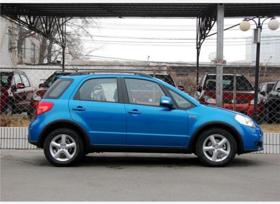 天语 SX4 2009款 两厢 1.6L 自动运动型 外观   正侧