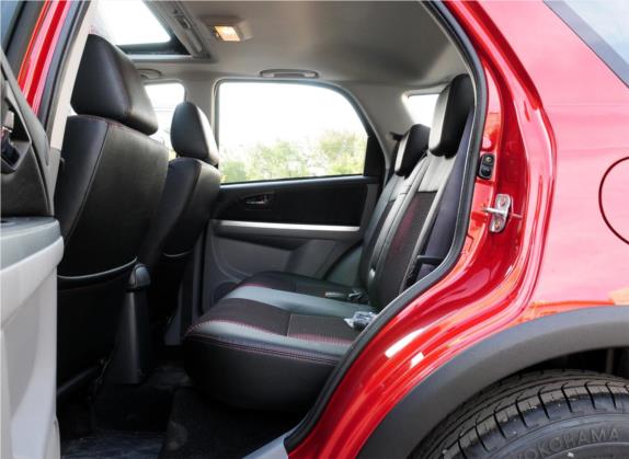 天语 SX4 2011款 两厢 1.6L 手动运动型 车厢座椅   后排空间
