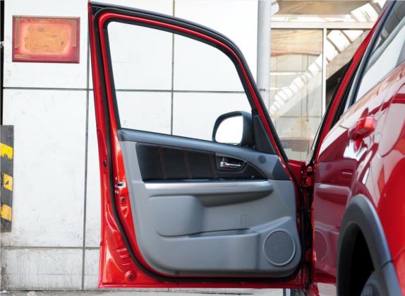 天语 SX4 2011款 两厢 1.6L 手动运动型 车厢座椅   前门板