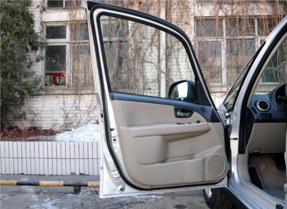 天语 SX4 2011款 两厢 1.6L 自动舒适型 车厢座椅   前门板