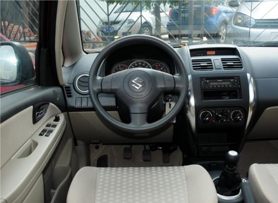 天语 SX4 2011款 改款 1.6L 手动舒适型 中控类   驾驶位