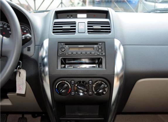 天语 SX4 2011款 改款 1.6L 手动舒适型 中控类   中控台