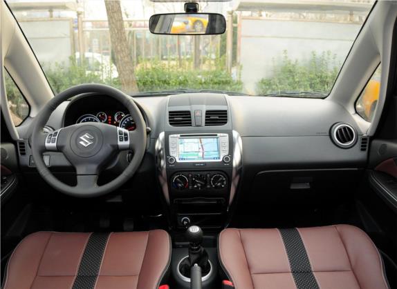 天语 SX4 2012款 1.6L 手动锐骑型 中控类   中控全图