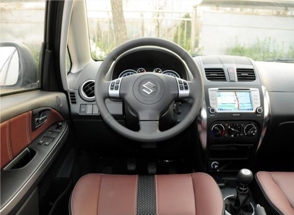天语 SX4 2012款 1.6L 手动锐骑型 中控类   驾驶位