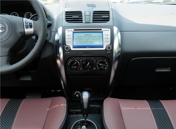 天语 SX4 2012款 1.6L 自动锐骑型 中控类   中控台