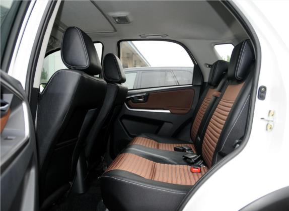 天语 SX4 2013款 酷锐 1.6L 手动运动型 车厢座椅   后排空间
