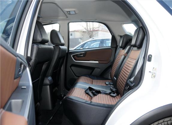 天语 SX4 2013款 酷锐 1.6L 自动运动型 车厢座椅   后排空间