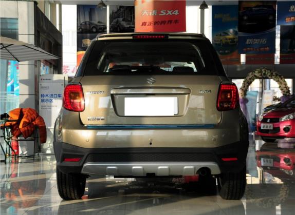 天语 SX4 2013款 酷锐 1.6L 手动20周年3G智能版 外观   正后