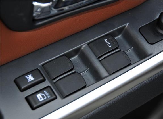 天语 SX4 2013款 酷锐 1.6L 自动20周年3G智能版 车厢座椅   门窗控制