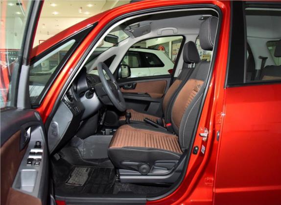 天语 SX4 2016款 1.6L 手动经典版 车厢座椅   前排空间