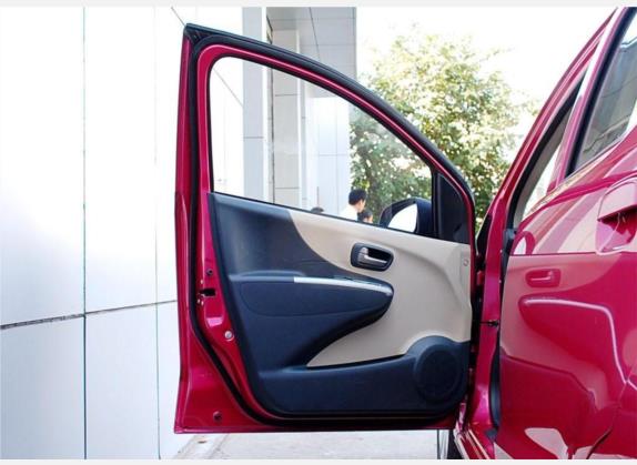奥拓 2009款 1.0L 手动豪华型 车厢座椅   前门板