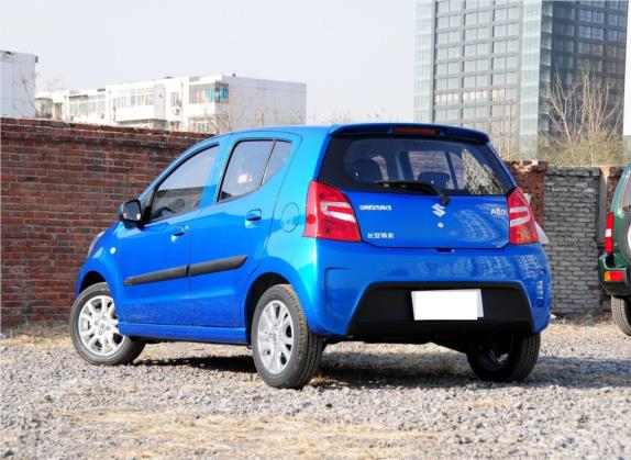 奥拓 2013款 1.0L 手动炫酷型 外观   斜后