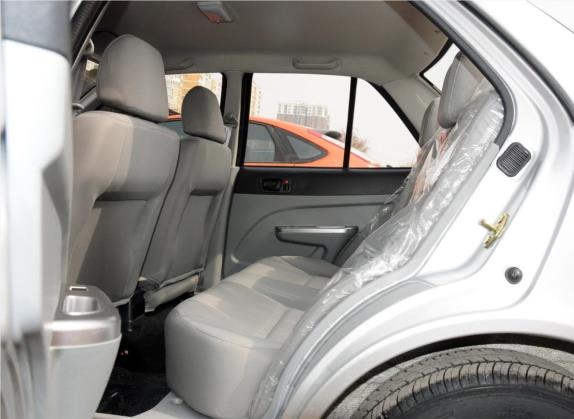 羚羊 2012款 1.3L 舒适型 车厢座椅   后排空间