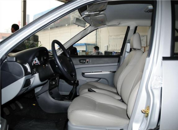 羚羊 2012款 1.3L 致富版 车厢座椅   前排空间