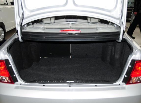 羚羊 2012款 1.3L 致富版 车厢座椅   后备厢