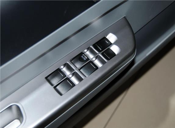 羚羊 2012款 1.3L 致富版 车厢座椅   门窗控制