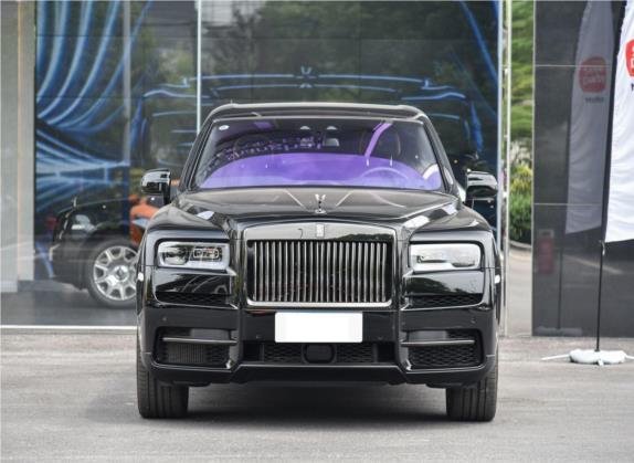 库里南 2020款 Black Badge 外观   正前