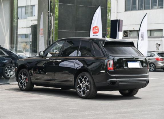 库里南 2020款 Black Badge 外观   斜后