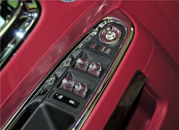 古思特 2012款 6.6T 加长版 车厢座椅   门窗控制